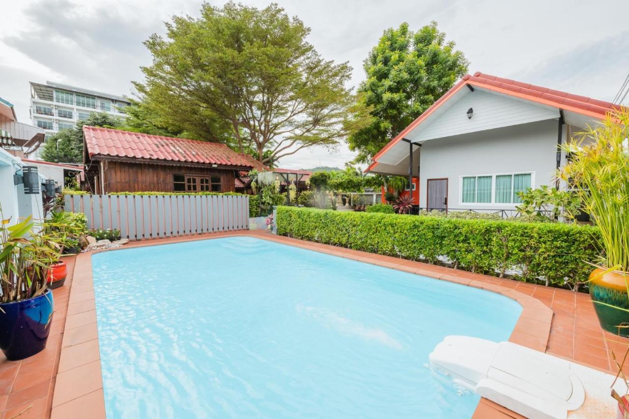 Ur The Private Huahin Hotel Bagian luar foto