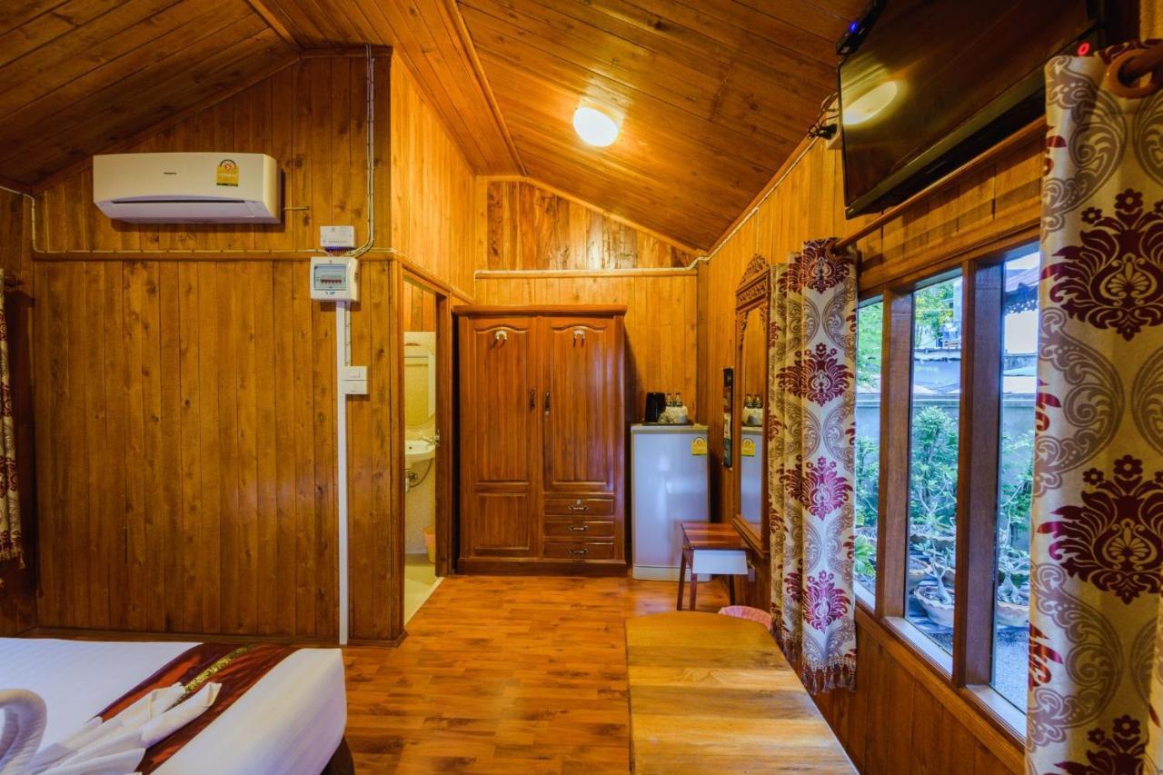 Ur The Private Huahin Hotel Bagian luar foto